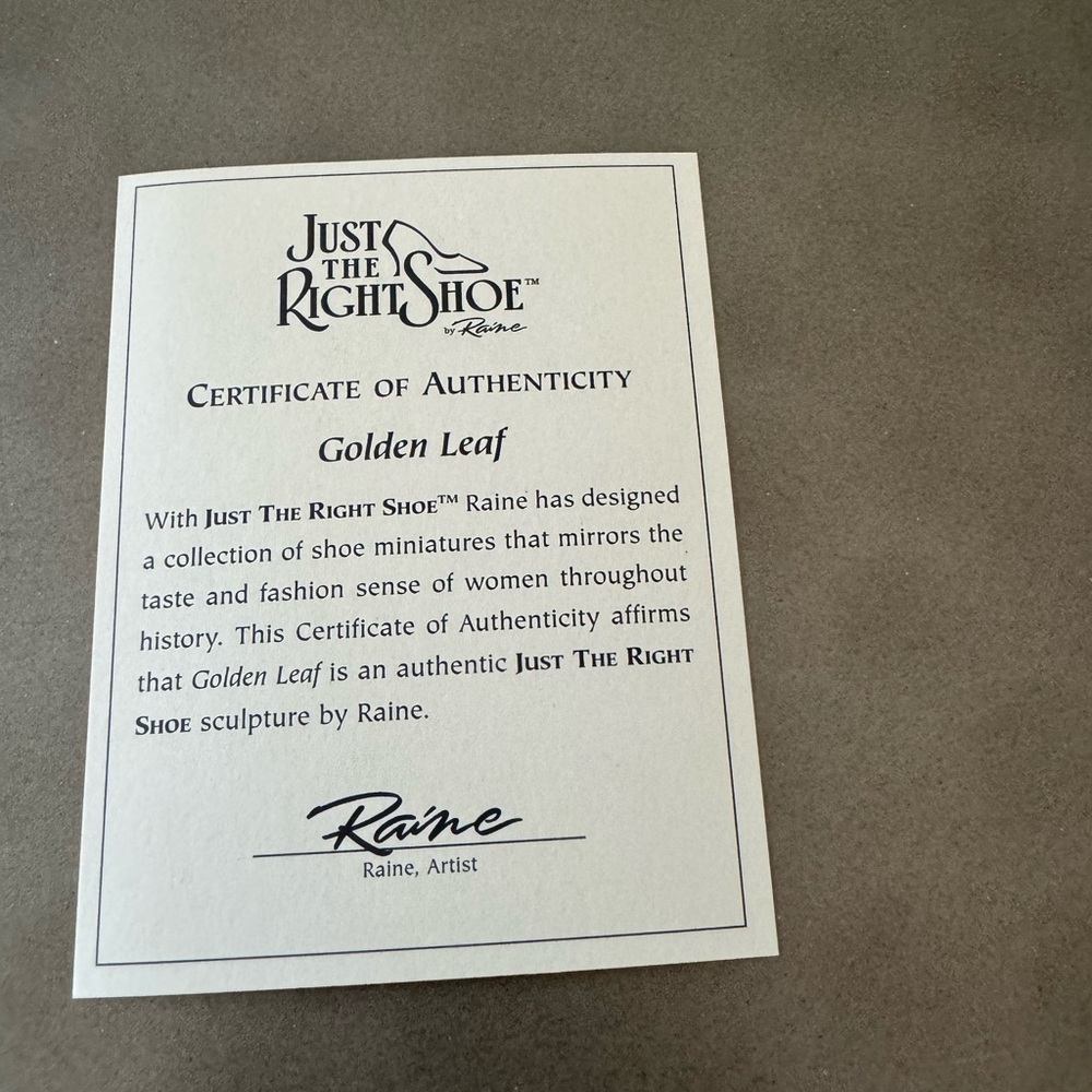 Just The Right Shoe By Raine, Item 25098, Golden Leaf, Circa 1942, COA & BOX - Picture 11 of 11